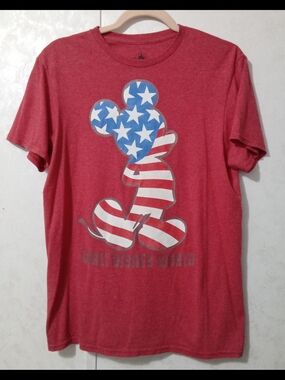 Disney Walt Disney World Mickey Mouse American Flag Red Heather Tee - Size M